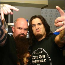 Click image to view show info: Kerry King (Slayer) and Robb Flynn backstage in Hollywood 2007